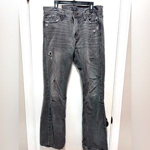 Men’s Distressed Hollister Jeans